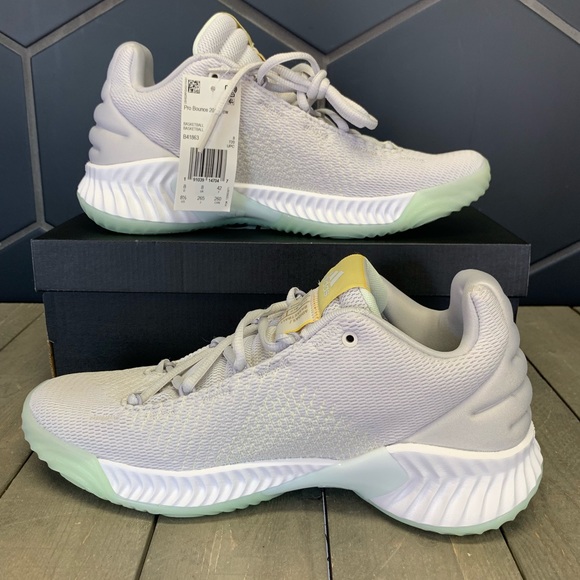 Adidas Pro Bounce Low Grey Metallic Basketball - Picture 2 of 5